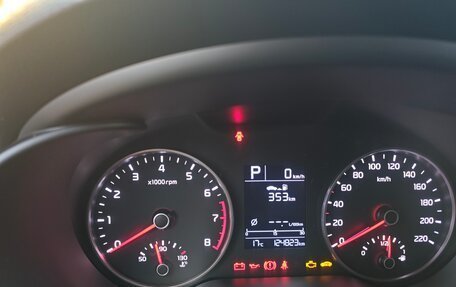 KIA Rio IV, 2018 год, 1 300 000 рублей, 11 фотография