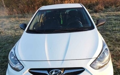 Hyundai Solaris II рестайлинг, 2013 год, 1 450 000 рублей, 1 фотография