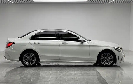 Mercedes-Benz C-Класс, 2021 год, 2 500 000 рублей, 4 фотография