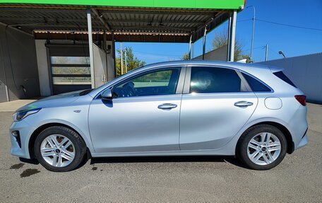 KIA cee'd III, 2020 год, 2 350 000 рублей, 1 фотография