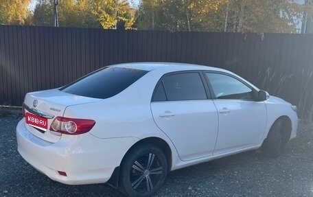 Toyota Corolla, 2011 год, 900 000 рублей, 1 фотография