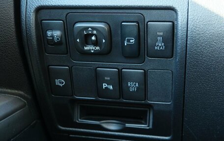 Toyota Land Cruiser 200, 2011 год, 3 340 000 рублей, 17 фотография