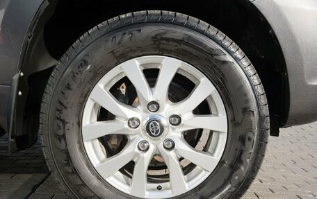 Toyota Land Cruiser 200, 2011 год, 3 340 000 рублей, 25 фотография