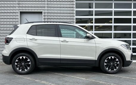 Volkswagen T-Cross I, 2022 год, 1 280 000 рублей, 4 фотография