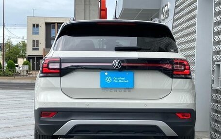 Volkswagen T-Cross I, 2022 год, 1 280 000 рублей, 6 фотография