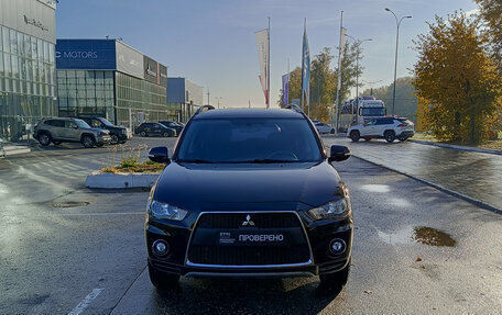 Mitsubishi Outlander III рестайлинг 3, 2010 год, 1 200 000 рублей, 2 фотография