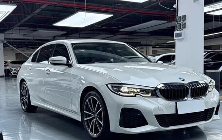 BMW 3 серия, 2022 год, 2 750 000 рублей, 4 фотография