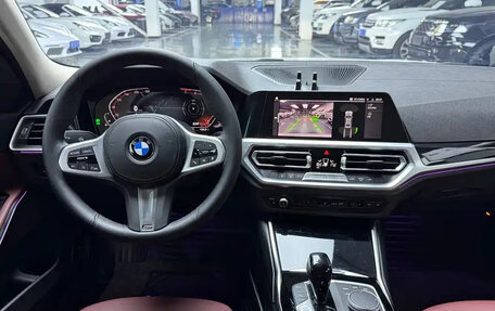 BMW 3 серия, 2022 год, 2 750 000 рублей, 10 фотография