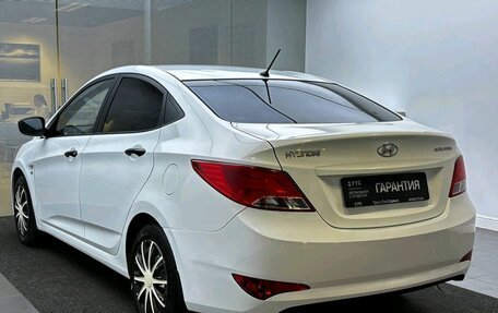 Hyundai Solaris II рестайлинг, 2015 год, 850 000 рублей, 7 фотография