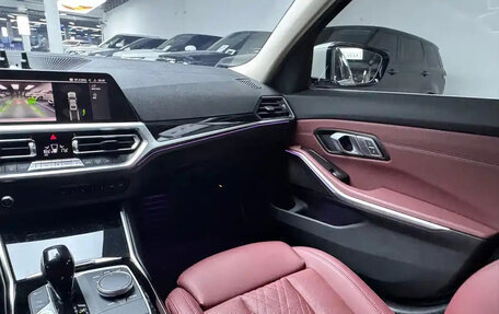 BMW 3 серия, 2022 год, 2 750 000 рублей, 12 фотография