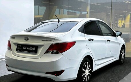Hyundai Solaris II рестайлинг, 2015 год, 850 000 рублей, 5 фотография