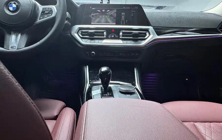 BMW 3 серия, 2022 год, 2 750 000 рублей, 17 фотография