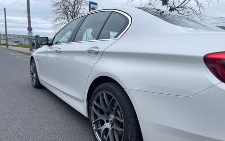 BMW 5 серия, 2016 год, 1 900 000 рублей, 8 фотография
