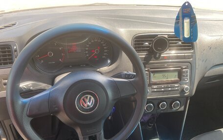 Volkswagen Polo VI (EU Market), 2011 год, 550 000 рублей, 9 фотография