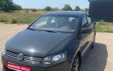 Volkswagen Polo VI (EU Market), 2011 год, 550 000 рублей, 2 фотография
