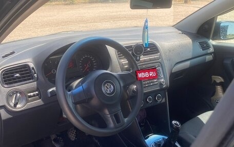 Volkswagen Polo VI (EU Market), 2011 год, 550 000 рублей, 10 фотография