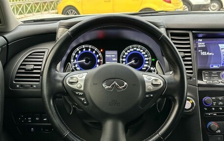 Infiniti FX II, 2012 год, 2 169 000 рублей, 21 фотография