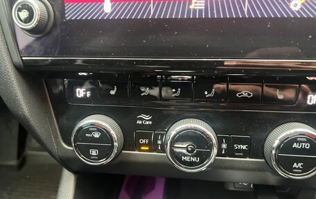 Skoda Octavia, 2018 год, 1 750 000 рублей, 18 фотография