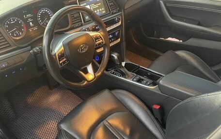 Hyundai Sonata VII, 2019 год, 2 200 000 рублей, 9 фотография
