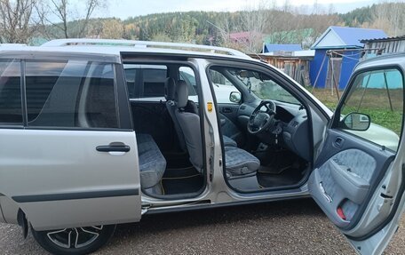 Toyota Raum I, 1998 год, 360 000 рублей, 6 фотография