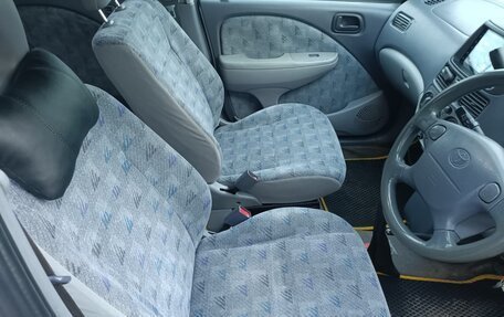 Toyota Raum I, 1998 год, 360 000 рублей, 9 фотография