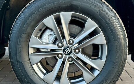 Hyundai Santa Fe III рестайлинг, 2012 год, 1 549 990 рублей, 7 фотография