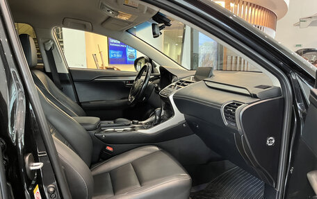 Lexus NX I, 2017 год, 3 250 000 рублей, 11 фотография