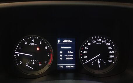 Hyundai Tucson III, 2018 год, 1 880 000 рублей, 8 фотография