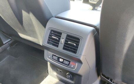 Audi Q5, 2025 год, 6 212 000 рублей, 12 фотография