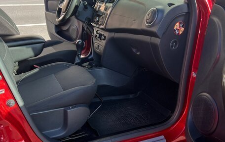 Renault Sandero II рестайлинг, 2019 год, 1 200 000 рублей, 6 фотография