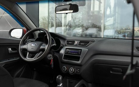 KIA Rio III рестайлинг, 2012 год, 950 000 рублей, 10 фотография