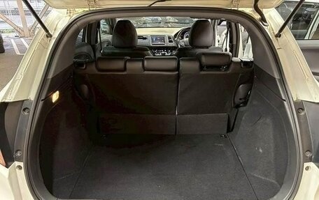 Honda Vezel, 2016 год, 1 374 000 рублей, 8 фотография