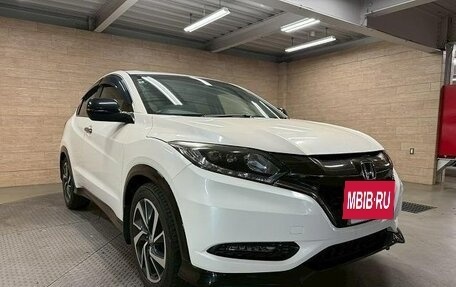 Honda Vezel, 2016 год, 1 374 000 рублей, 37 фотография