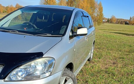 Toyota Ipsum II, 2001 год, 900 000 рублей, 1 фотография