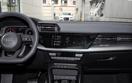 Audi A3, 2022 год, 2 200 000 рублей, 14 фотография