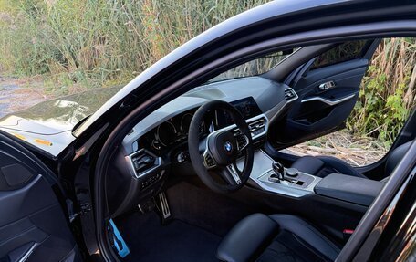 BMW 3 серия, 2019 год, 3 700 000 рублей, 23 фотография