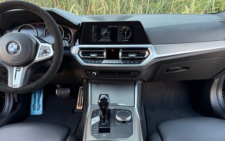 BMW 3 серия, 2019 год, 3 700 000 рублей, 31 фотография