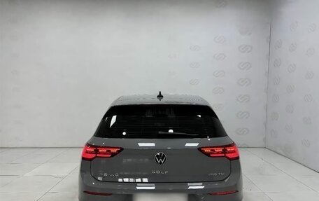 Volkswagen Golf VIII, 2022 год, 1 690 000 рублей, 4 фотография