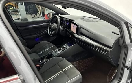 Volkswagen Golf VIII, 2022 год, 1 690 000 рублей, 11 фотография
