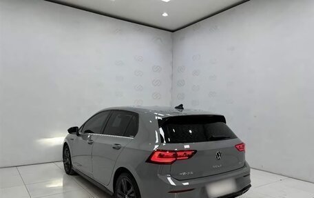 Volkswagen Golf VIII, 2022 год, 1 690 000 рублей, 12 фотография