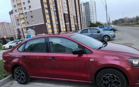 Volkswagen Polo VI (EU Market), 2011 год, 680 000 рублей, 5 фотография