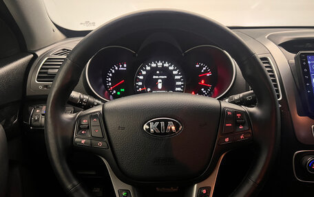 KIA Sorento II рестайлинг, 2013 год, 1 700 000 рублей, 20 фотография