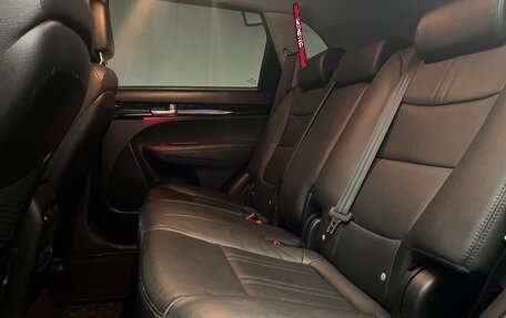 KIA Sorento II рестайлинг, 2013 год, 1 700 000 рублей, 11 фотография