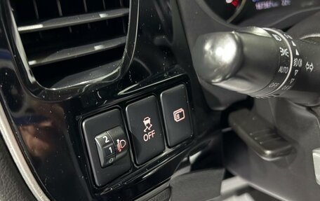 Mitsubishi Outlander III рестайлинг 3, 2018 год, 2 299 000 рублей, 6 фотография