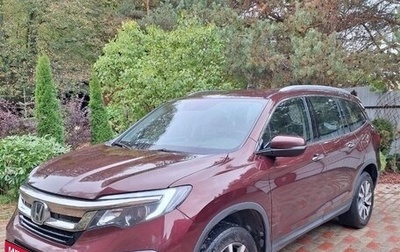 Honda Pilot III рестайлинг, 2018 год, 3 300 000 рублей, 1 фотография