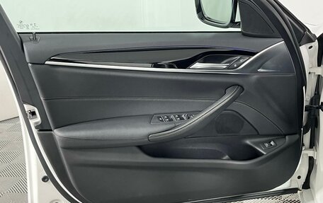 BMW 5 серия, 2018 год, 3 199 000 рублей, 9 фотография