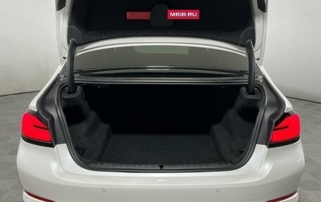 BMW 5 серия, 2018 год, 3 199 000 рублей, 8 фотография