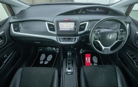 Honda Jade I, 2018 год, 1 299 000 рублей, 16 фотография