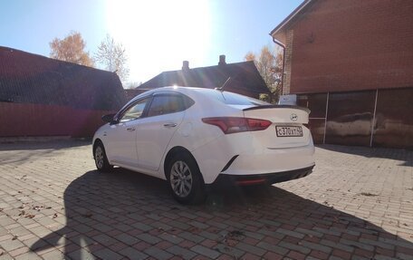 Hyundai Solaris II рестайлинг, 2020 год, 1 290 000 рублей, 5 фотография