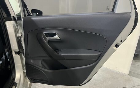 Volkswagen Polo VI (EU Market), 2014 год, 850 000 рублей, 18 фотография